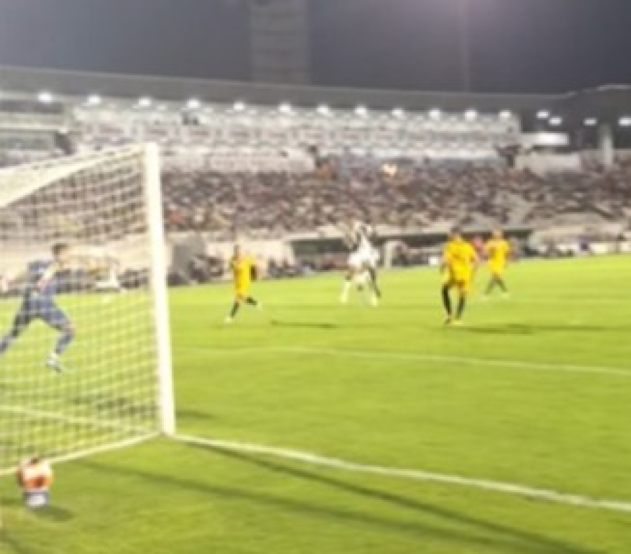 Ponte sai na frente, mas cede empate ao Santos no 2º tempo 