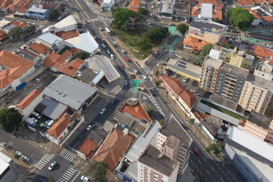 Avenida Barão de Itapura e Rua Octávio Mendes terão bloqueios para reparos